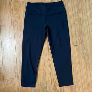 Victoria’s Secret Capri legging